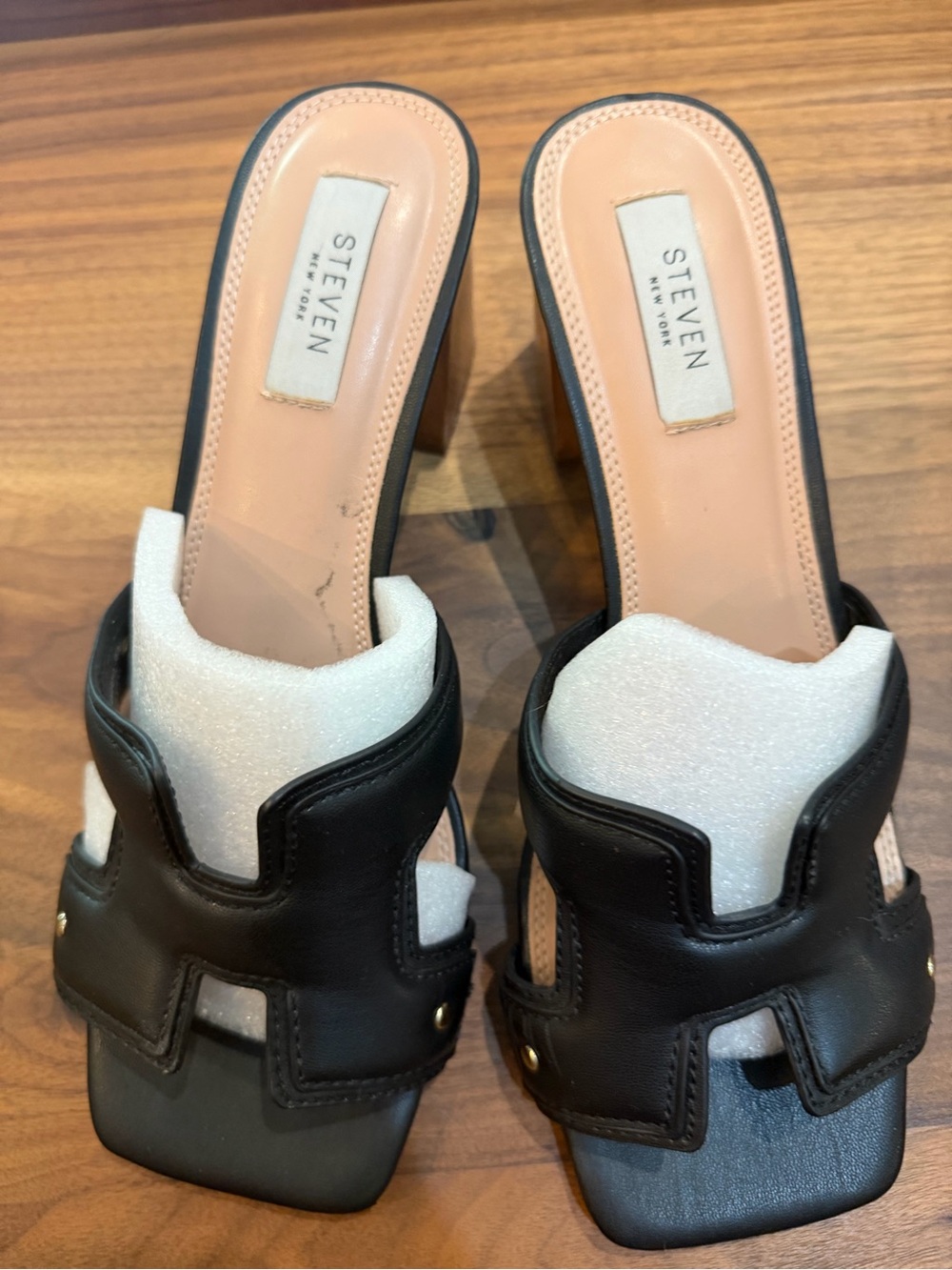 Steven By Steve Madden Black Leather Square-Toe Mule Heels